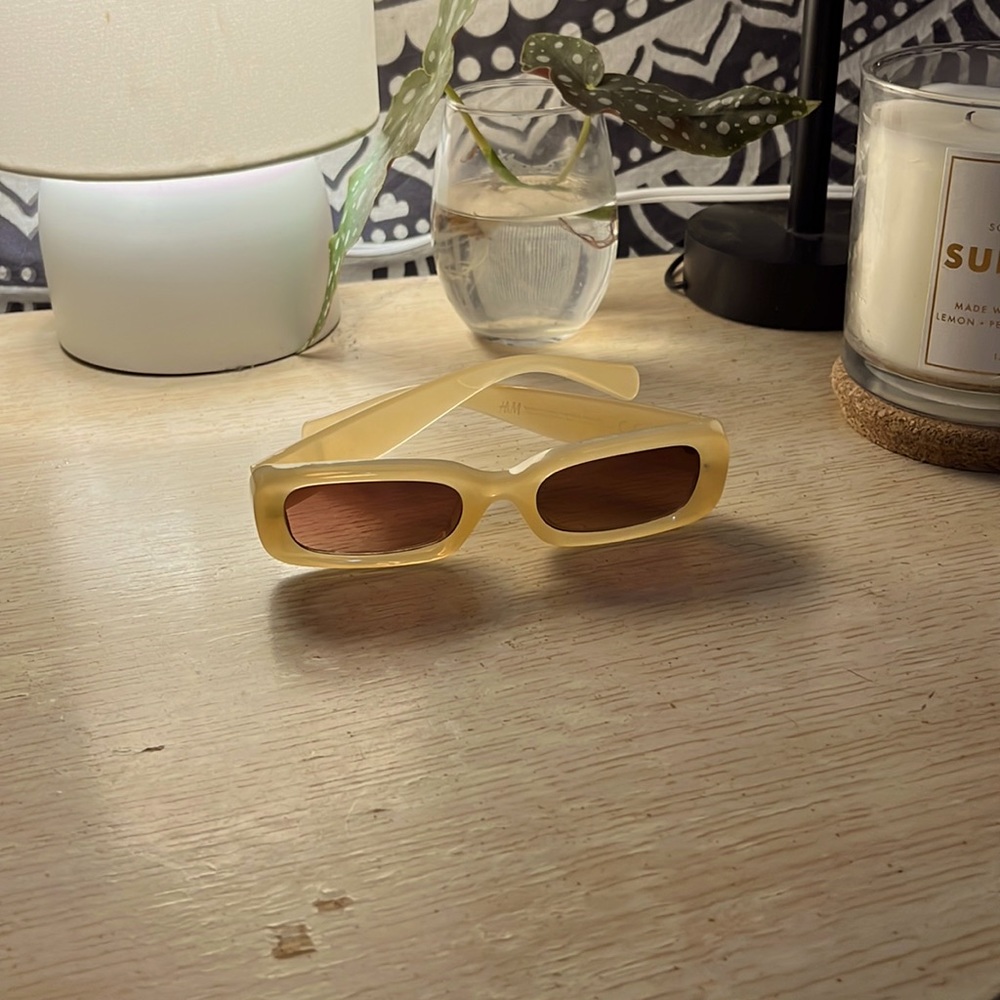 sunglasses